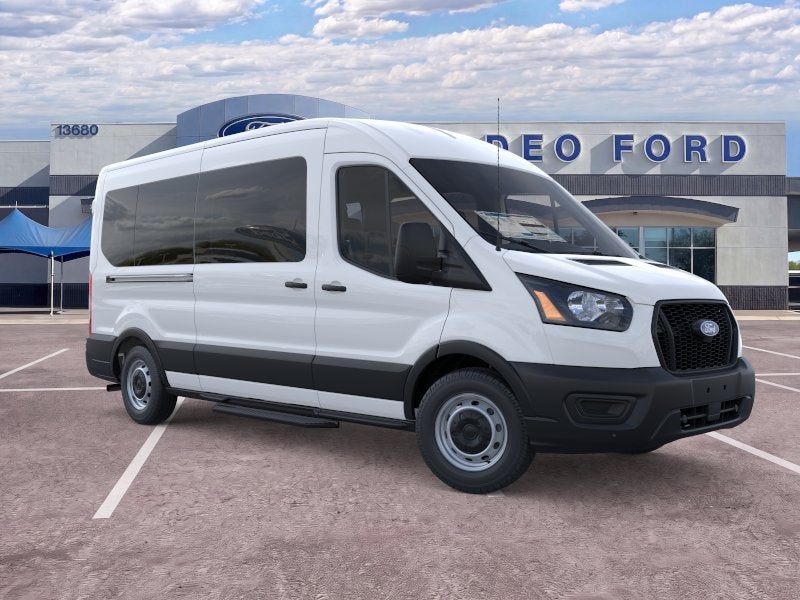 2026 Ford Transit Passenger Wagon XL