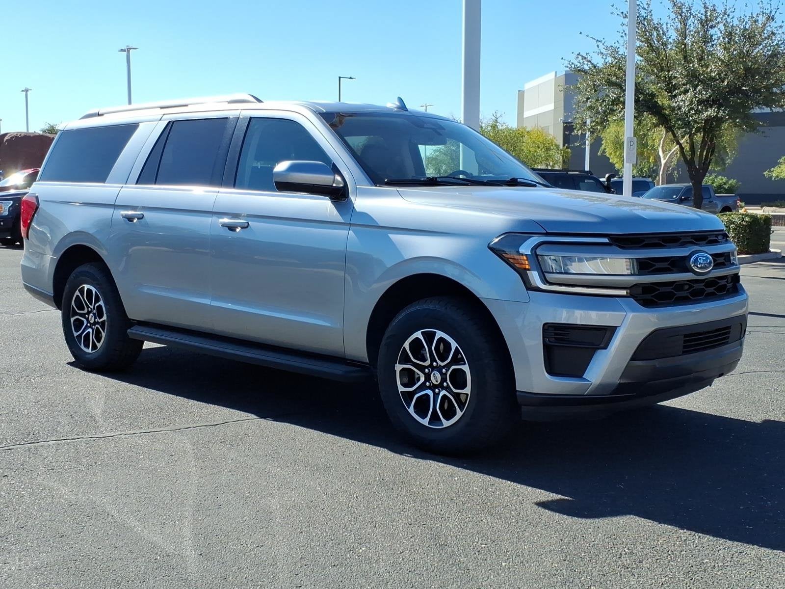 2024 Ford Expedition Max XLT