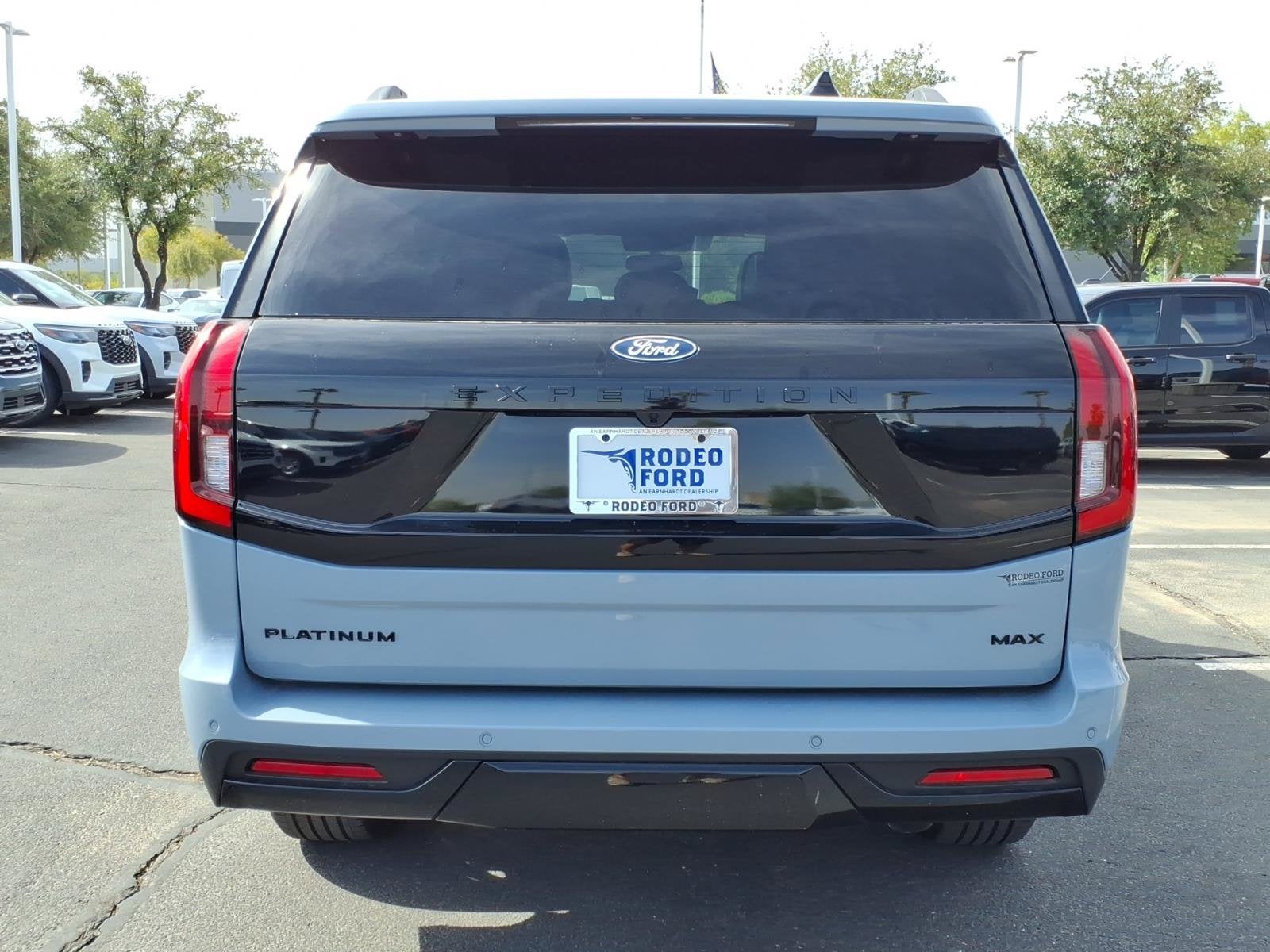 2027 Ford Expedition Max Platinum