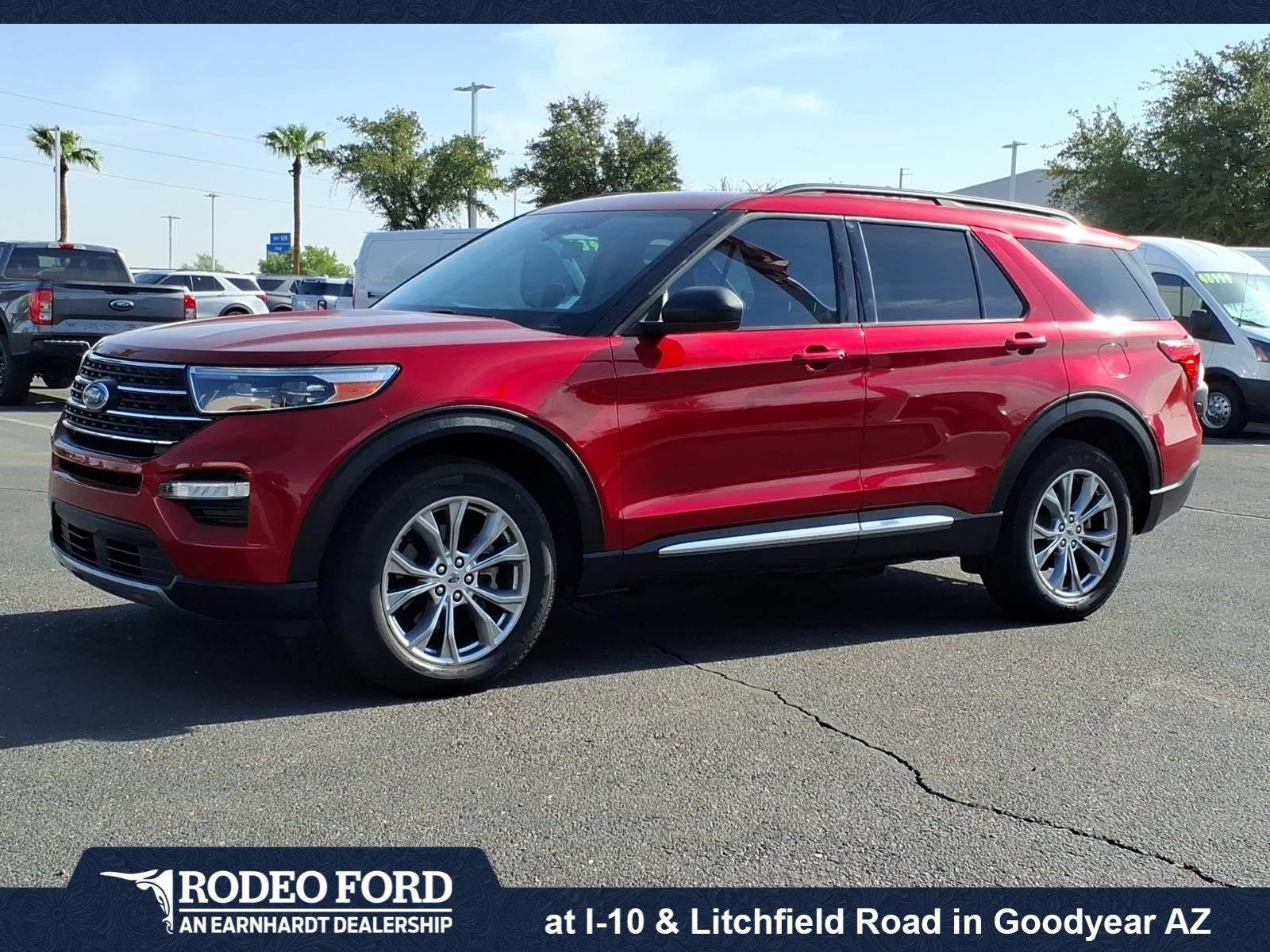 2023 Ford Explorer XLT