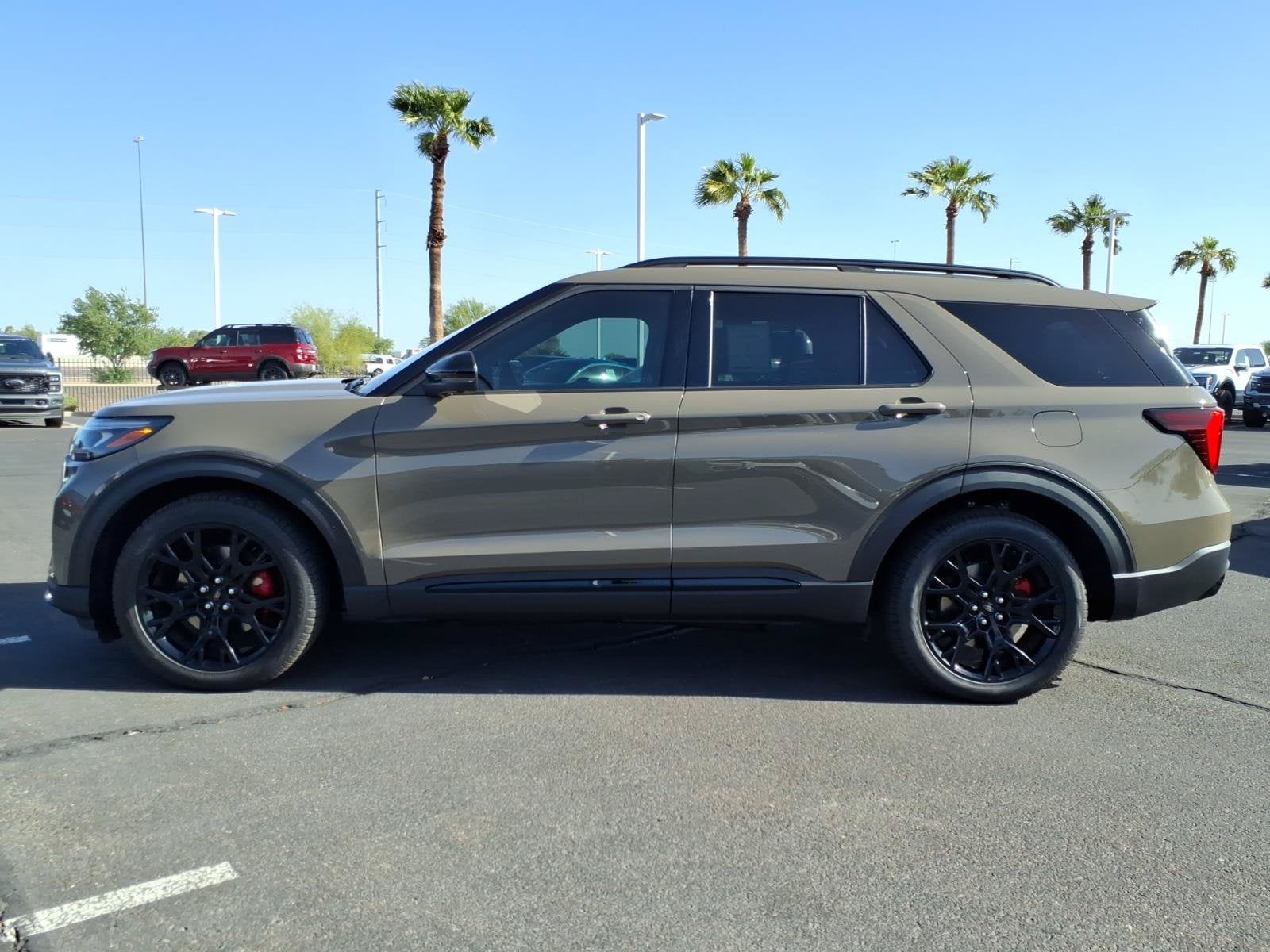 2027 Ford Explorer ST