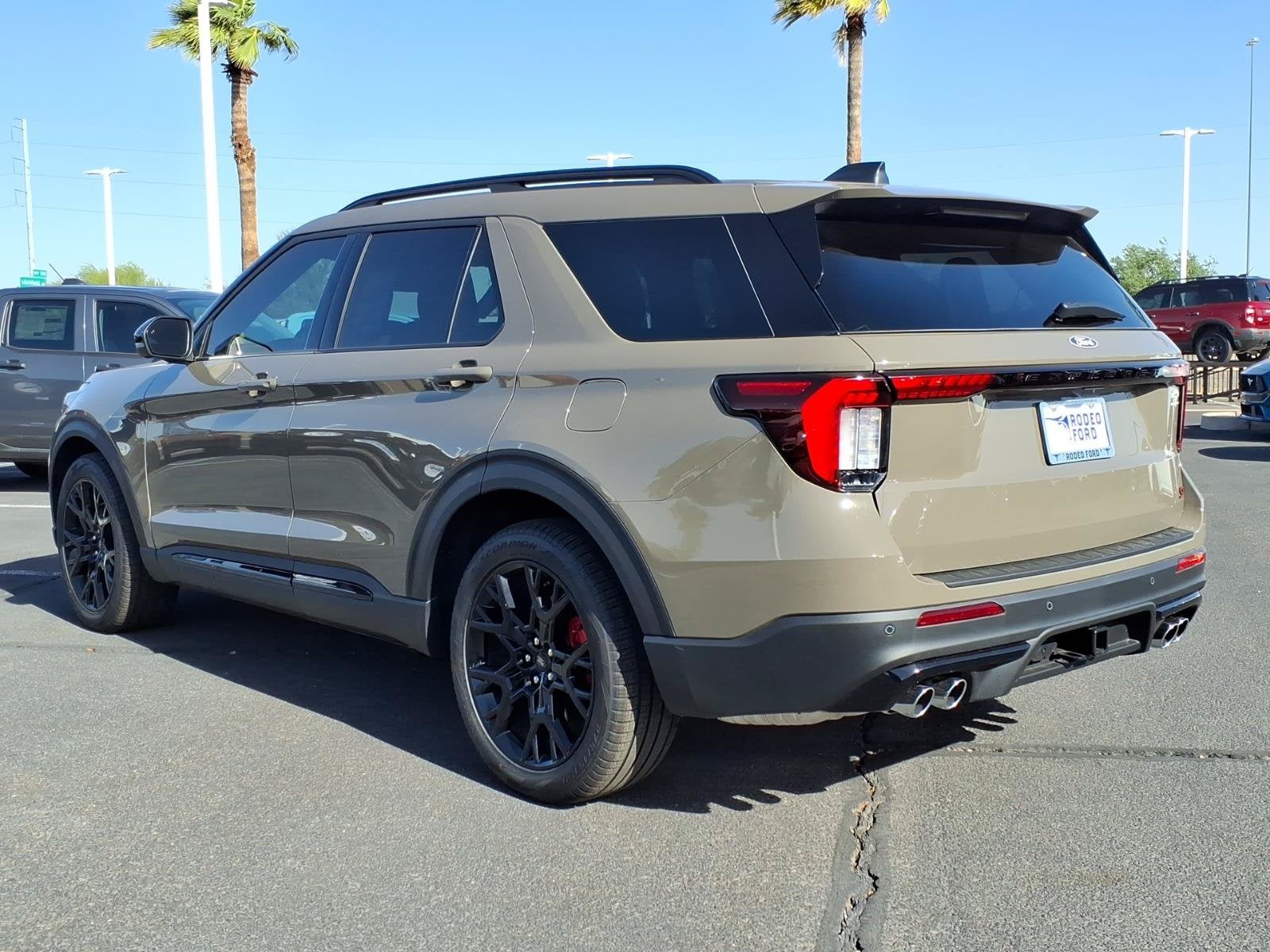 2027 Ford Explorer ST