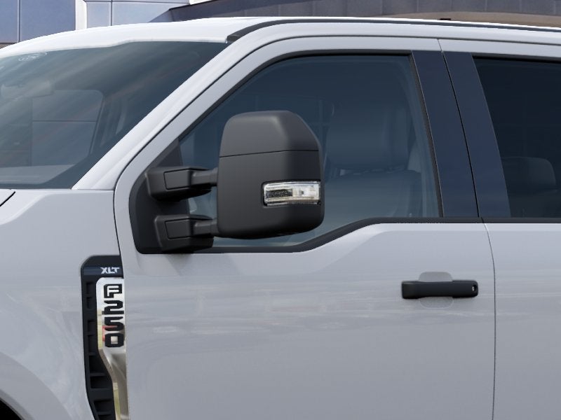 2027 Ford Super Duty F-250 SRW XLT