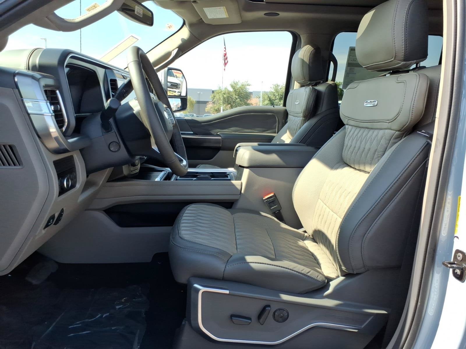 2026 Ford Super Duty F-250 SRW Platinum