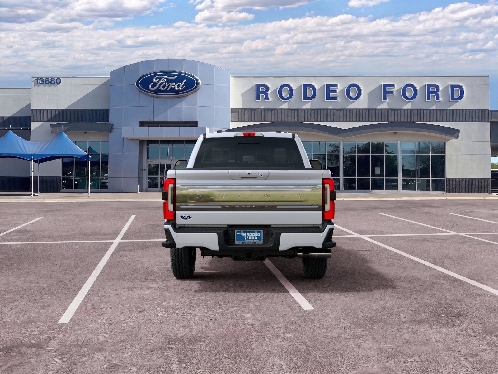 2027 Ford Super Duty F-250 SRW Platinum