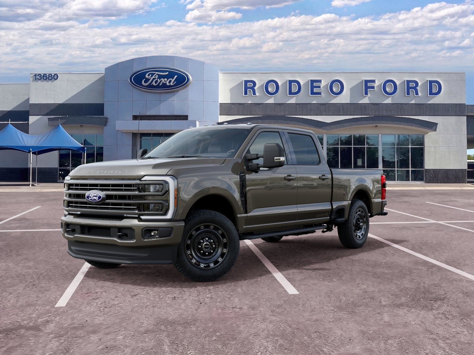 2027 Ford Super Duty F-250 SRW XLT