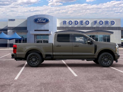 2027 Ford Super Duty F-250 SRW XLT