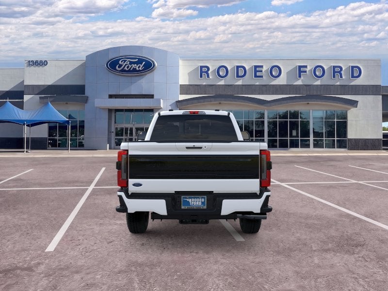 2026 Ford Super Duty F-350 SRW Platinum