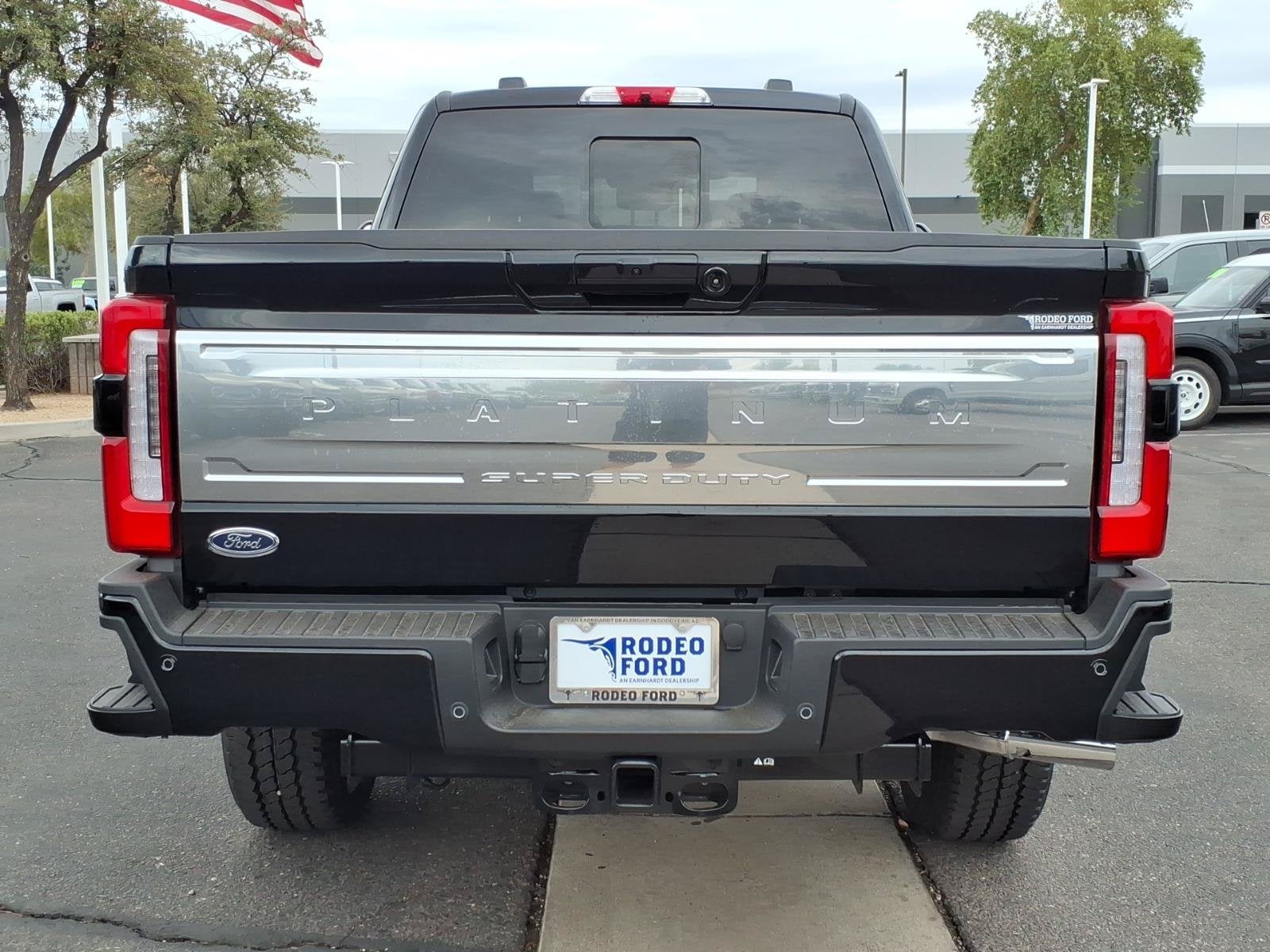 2026 Ford Super Duty F-350 SRW Platinum