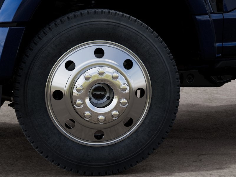 2027 Ford Super Duty F-450 DRW Platinum