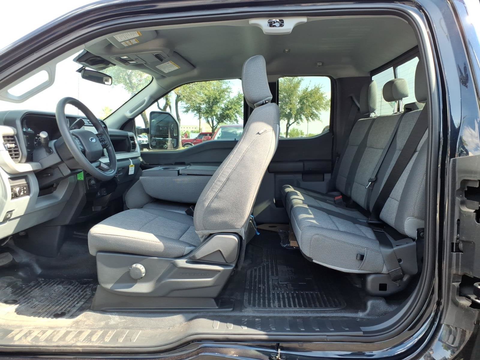 2025 Ford Super Duty F-250 SRW XL