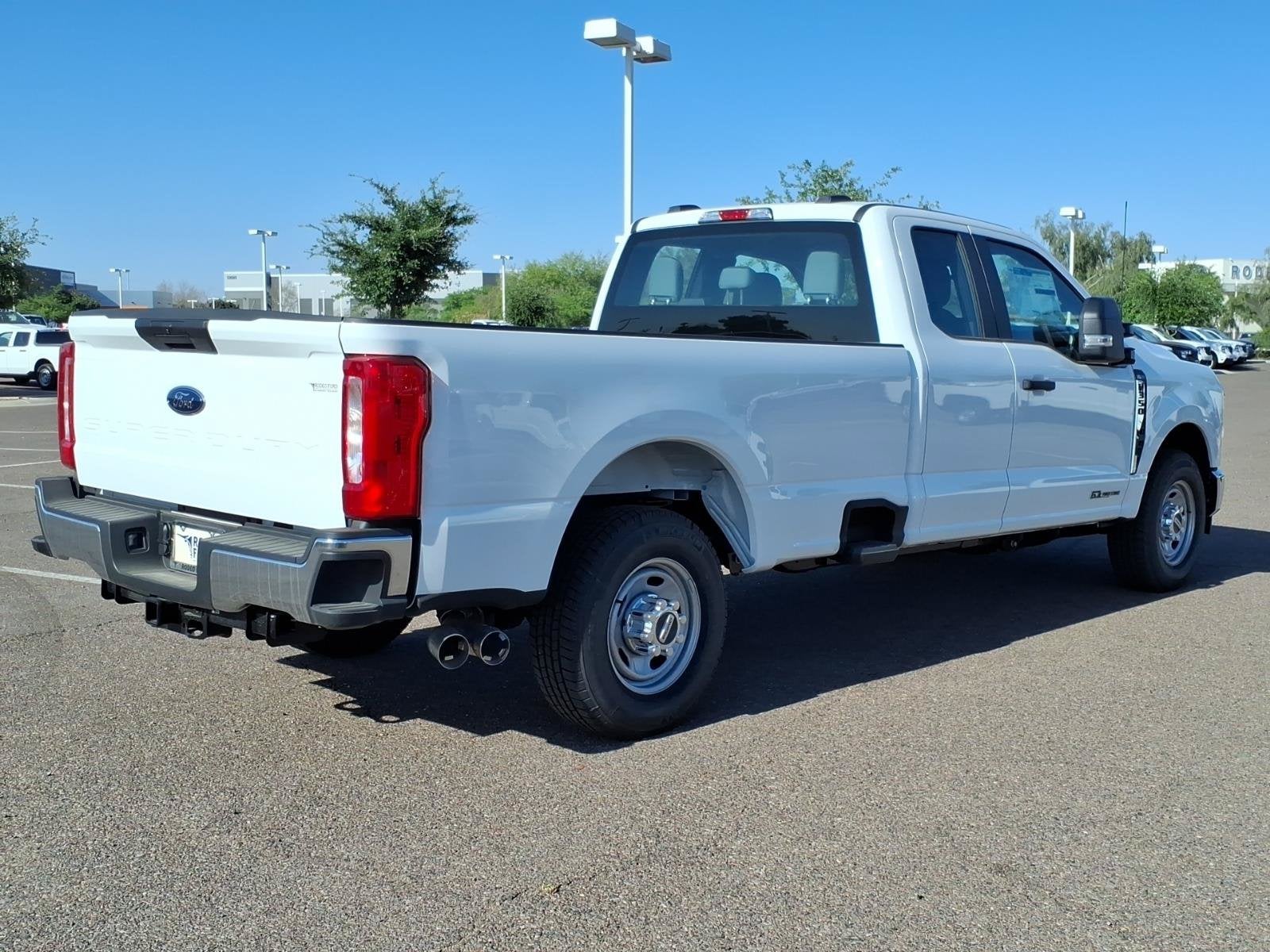 2025 Ford Super Duty F-350 SRW XL