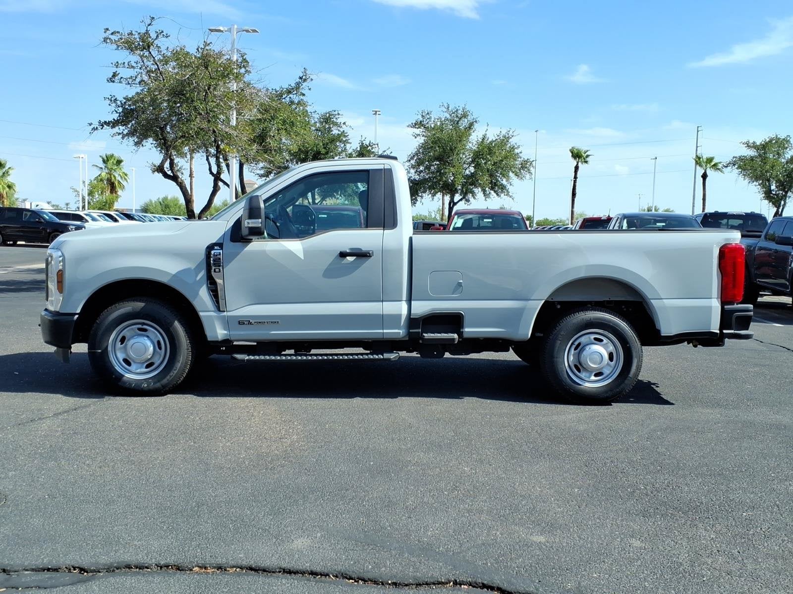 2025 Ford Super Duty F-250 SRW XL