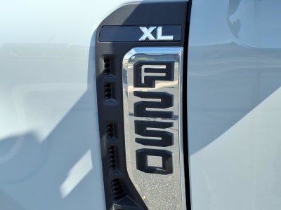2025 Ford Super Duty F-250 SRW XL