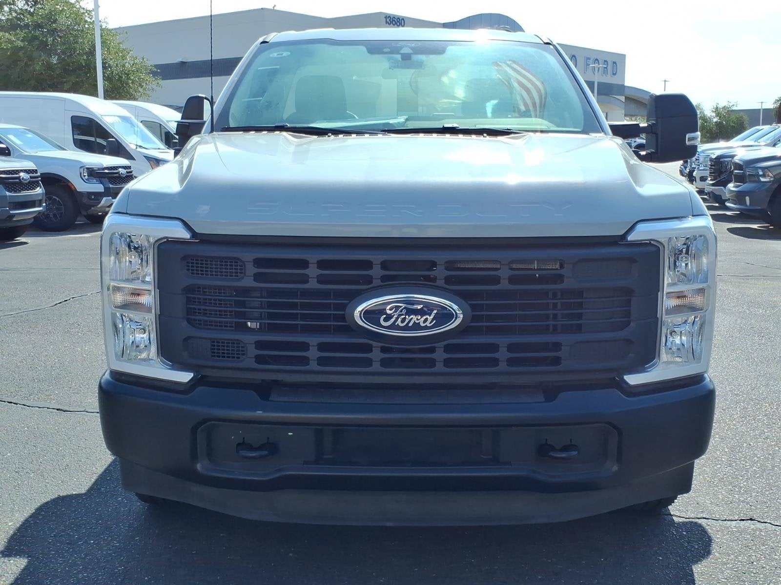 2025 Ford Super Duty F-250 SRW XL