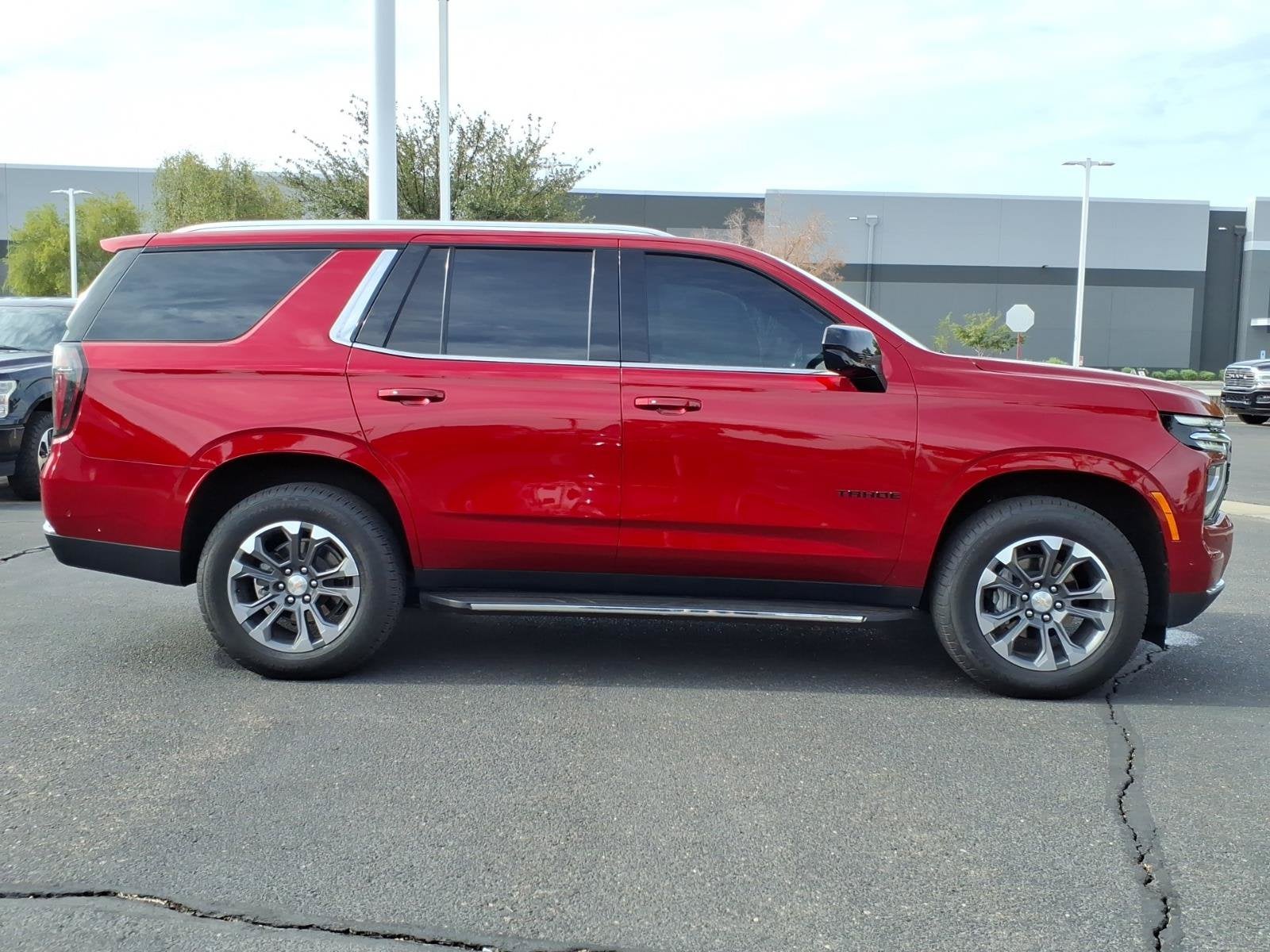 2025 Chevrolet Tahoe LS