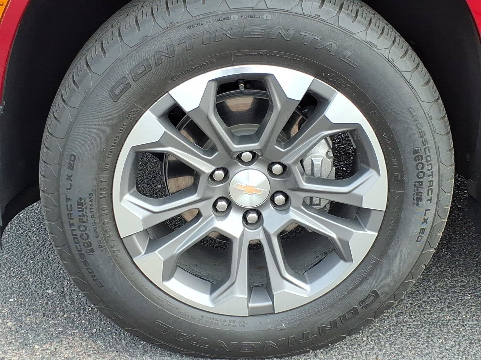 2025 Chevrolet Tahoe LS