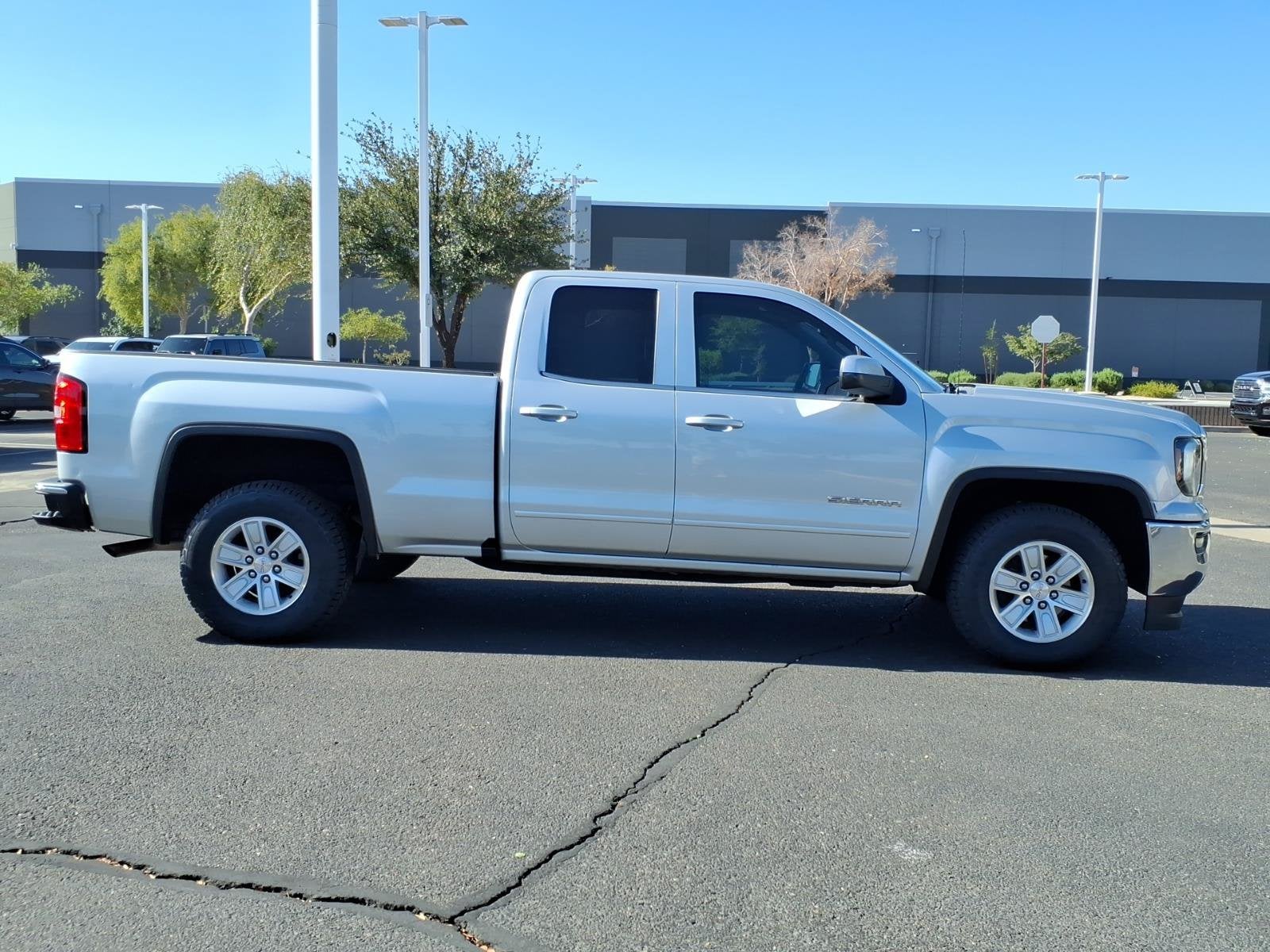 2016 GMC Sierra 1500 SLE