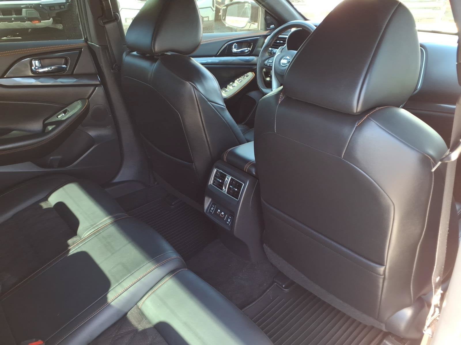 2020 Nissan Maxima SR
