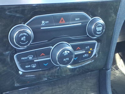 2016 Chrysler 300 300C