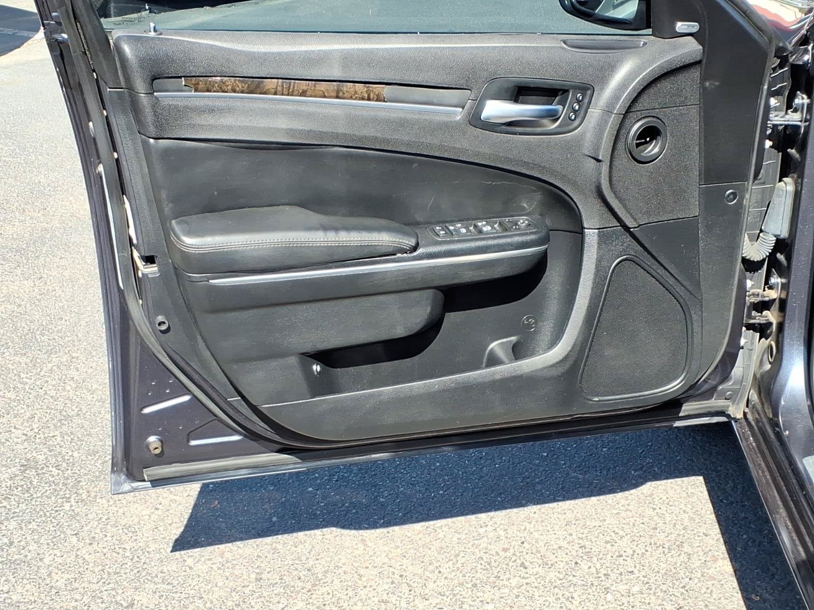 2016 Chrysler 300 300C
