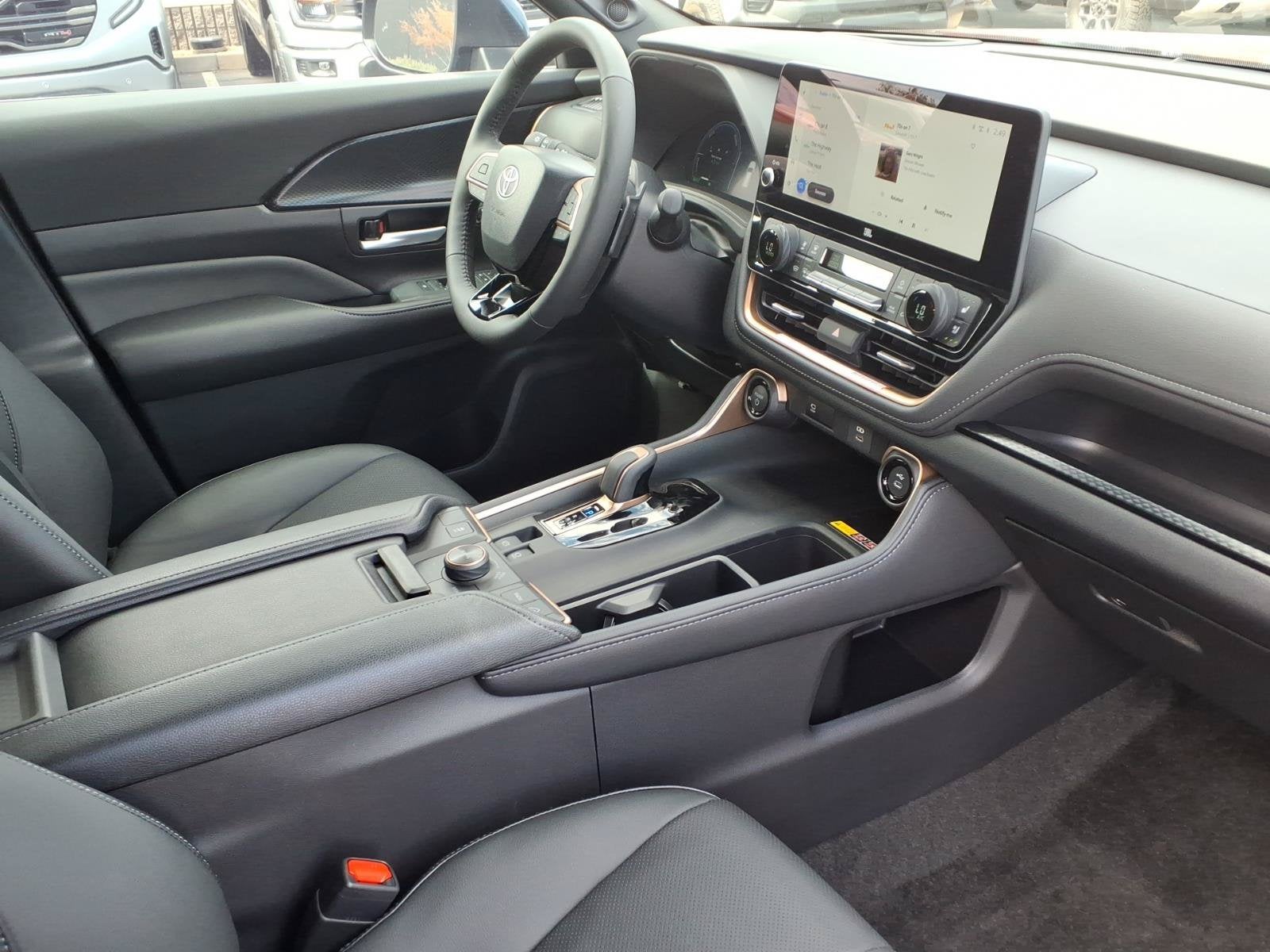 2026 Toyota Grand Highlander Hybrid MAX Platinum