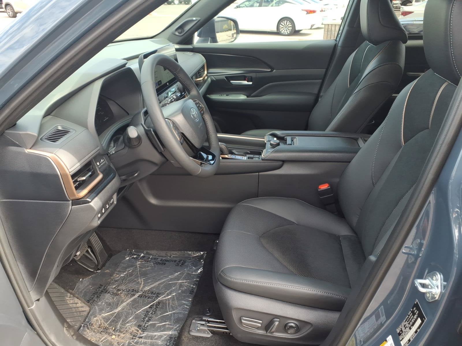 2026 Toyota Grand Highlander Hybrid MAX Platinum