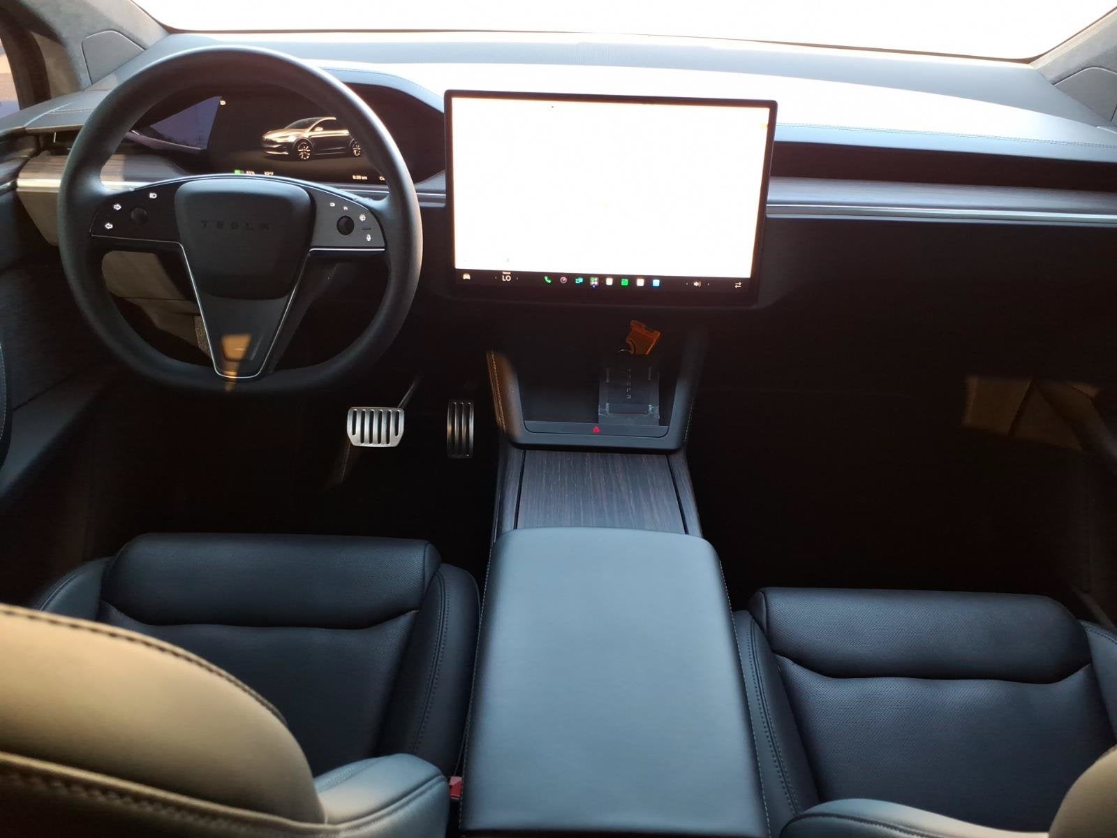 2024 Tesla Model X Base
