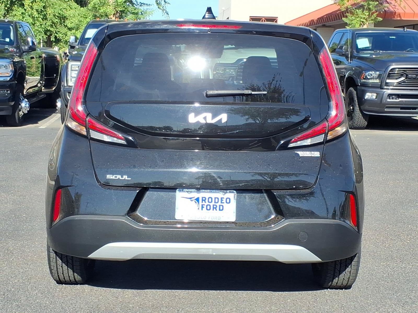 2023 Kia Soul LX